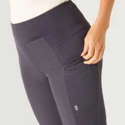 Women's Adventurous Hybrid Pant -Free Country Shop J54L2A990 CHARCOAL 1711