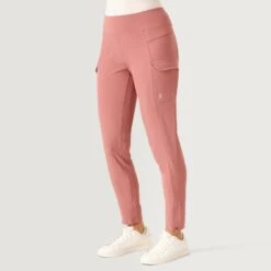 Women's Adventurous Hybrid Pant -Free Country Shop J54L2A990 MAUVE CLAY 1442