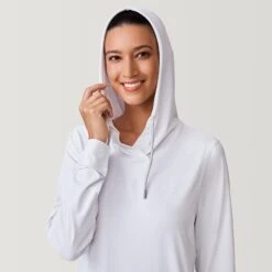 Women's Hooded Pullover UPF Sunshirt -Free Country Shop SPLSS3819WHITE 2212 SS23 0361